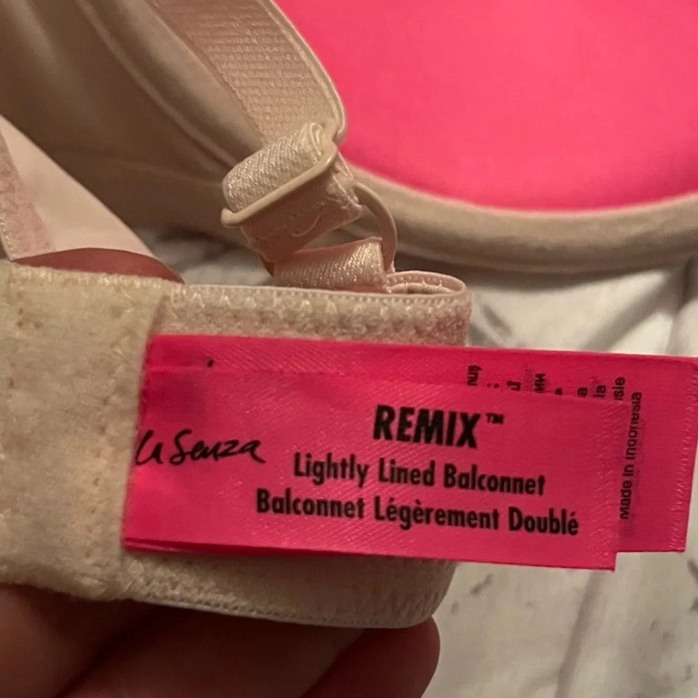 La Senza remix lightly lined bra size 38B - Picture 3 of 4